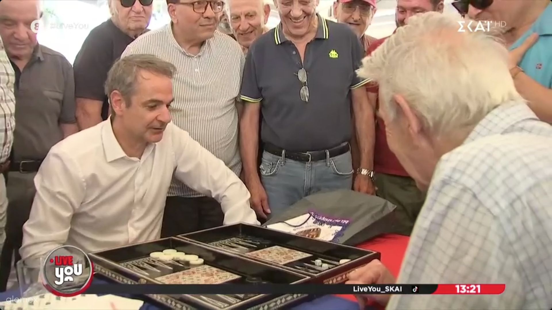 Ο Κυριάκος Μητσοτάκης έπιασε τα ζάρια