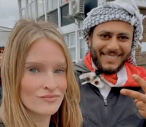 Άγρια δολοφονία στην Ιρλανδία: Από στραγγαλισμό πέθανε τελικά η 43χρονη μητέρα, ο σύντροφός της έφυγε στην Τουρκία για να μη συλληφθεί