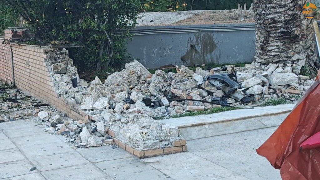 Τραγωδία στη Γλυφάδα: Τρεις νεκροί σε φρικτό τροχαίο – Εικόνες από τα συντρίμμια