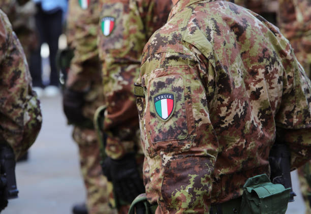 Ο στρατός κατεβαίνει στο Μιλάνο για να καταστείλει τις ταραχές